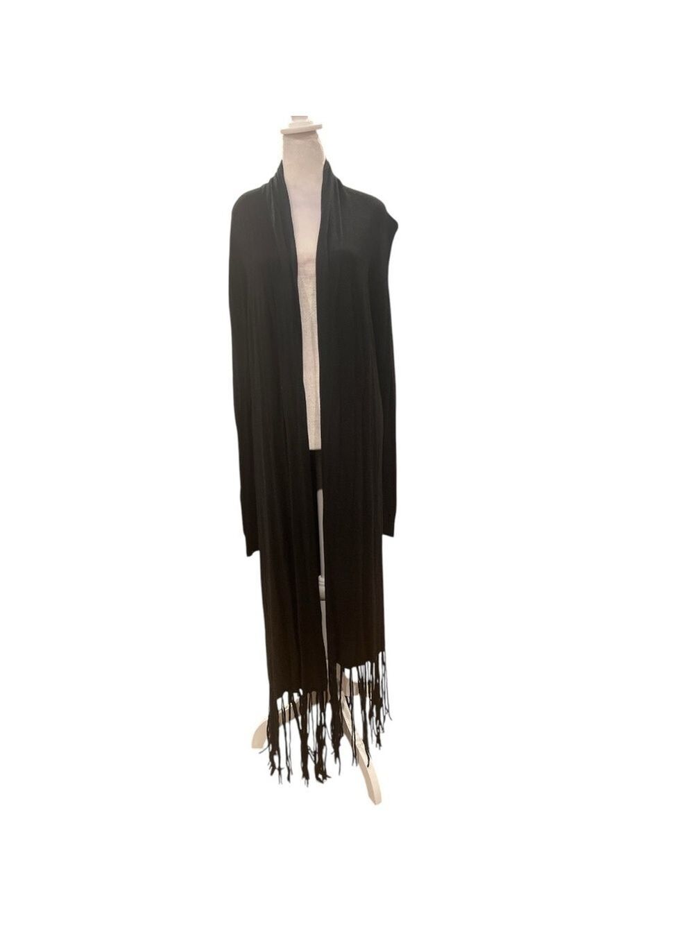 LOVESTITCH M black long-sleeved open cardigan duster thumbholes long fringed